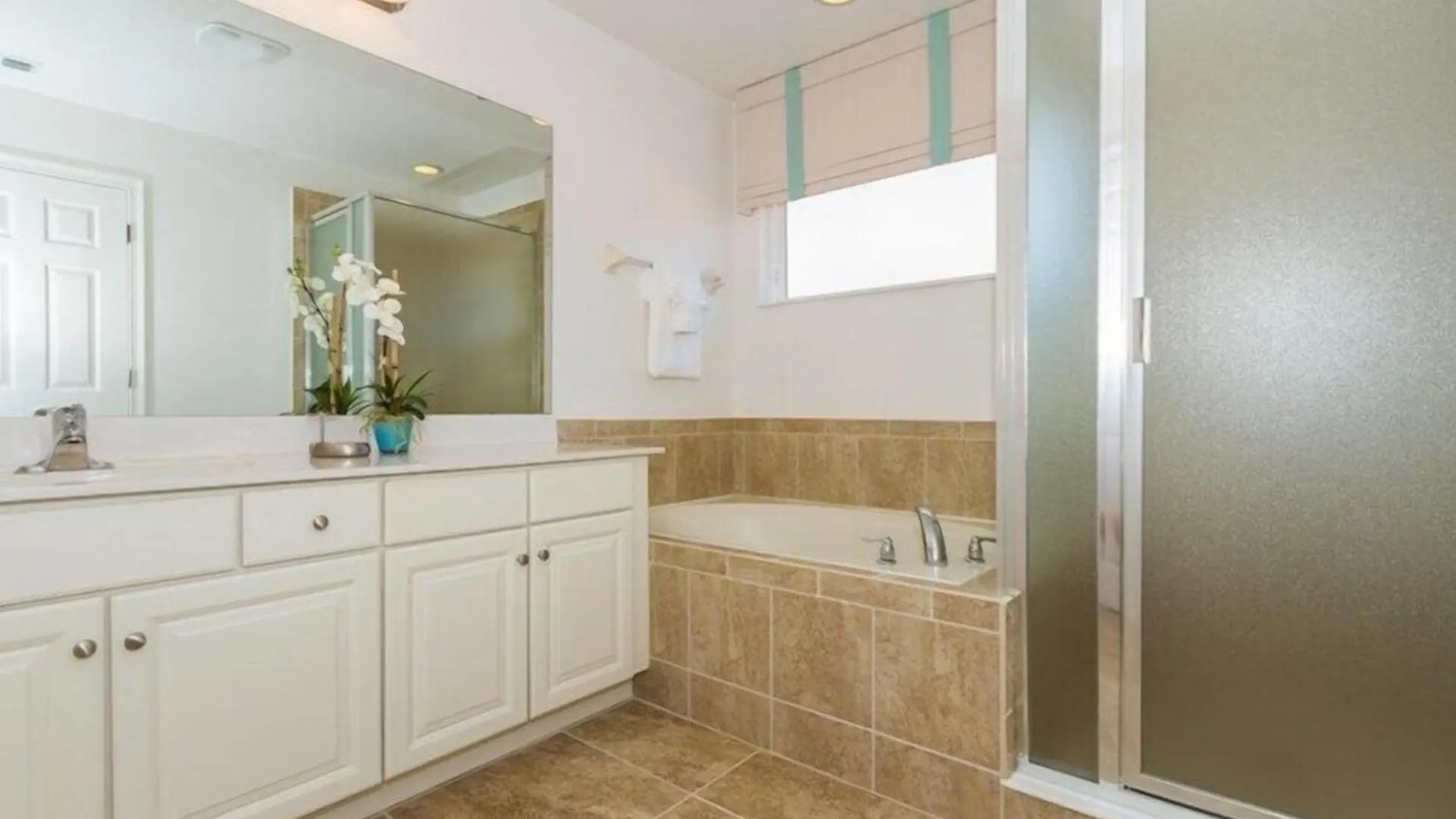 Luxurious 6 Bed Villa With South Facing Pool Davenport United States